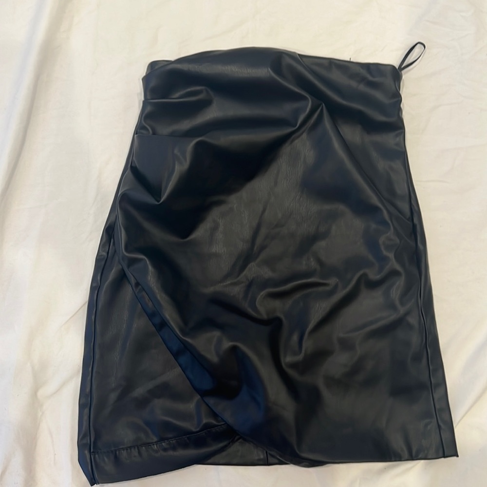 Zara leather black slit skirt